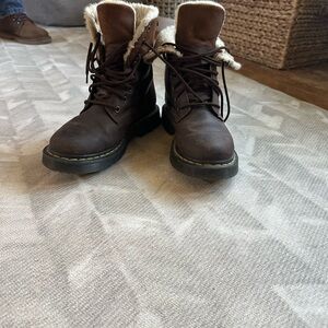 Doc Martens lined brown boots